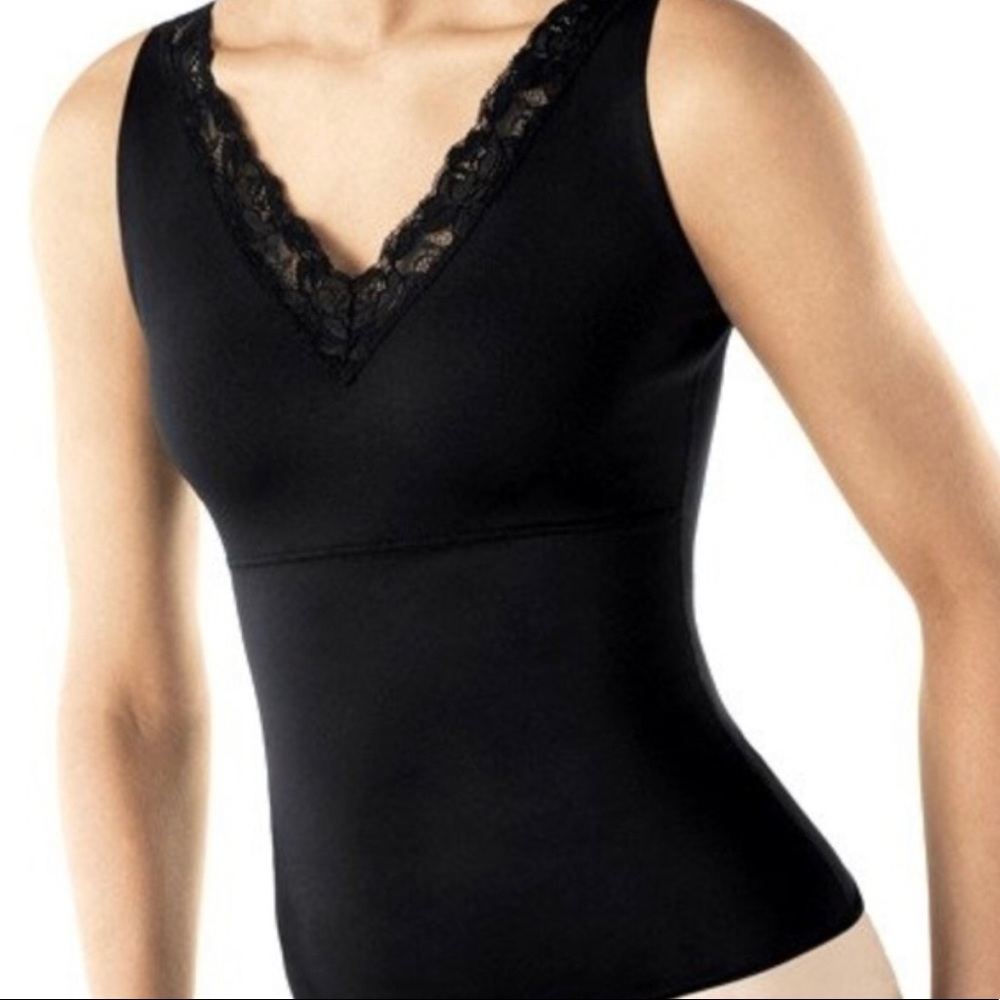 SPANX Simplicity Lace Trim VNeck Cami Tank